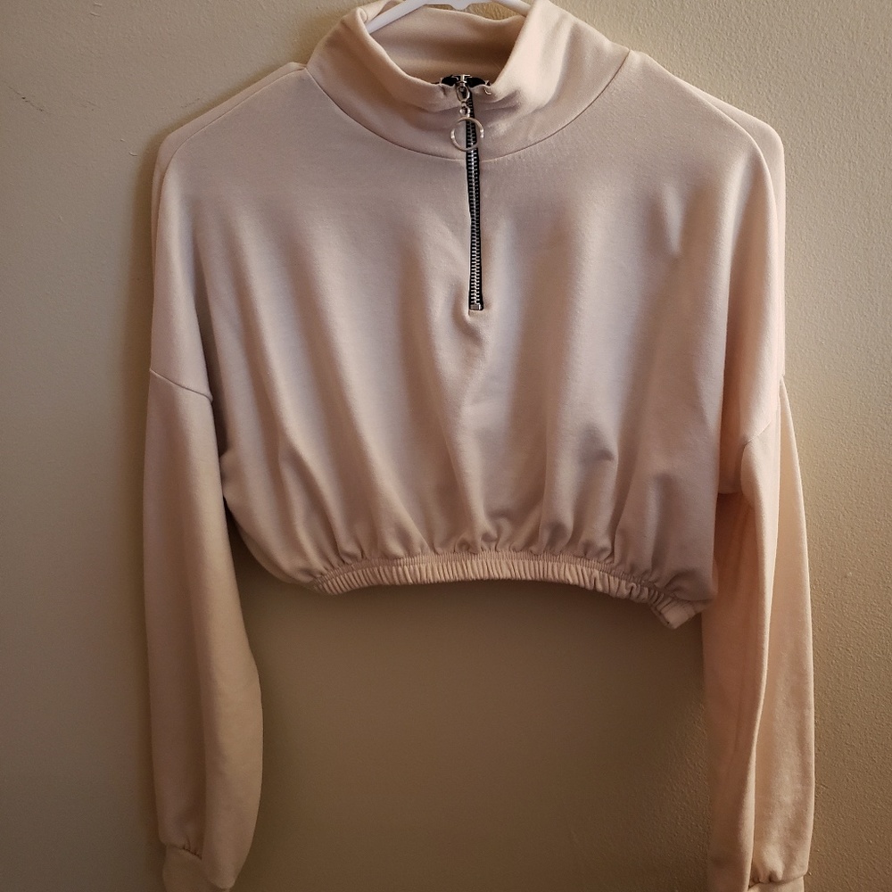Boohoo Cropped Half Zip Sweatshirt